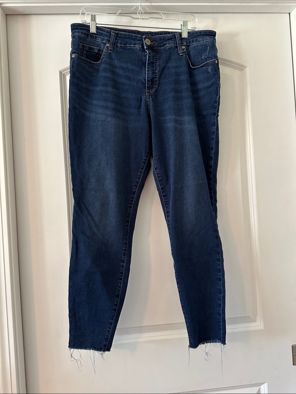 Kut from the Kloth Dark Blue Cropped Ankle Jeans